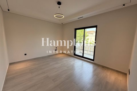 Villa de 4 dormitorios en Bella Casa, UAE No. 223825 12