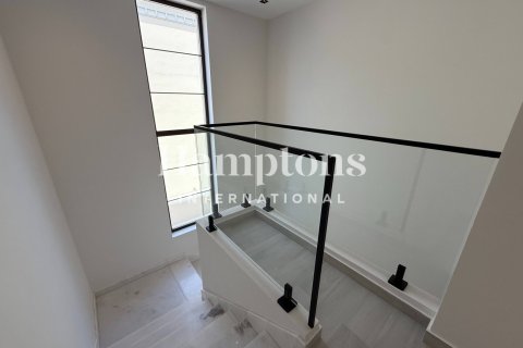 Villa de 4 dormitorios en Bella Casa, UAE No. 223825 5
