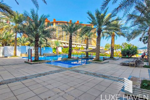 2 bedrooms Apartment in Shoreline Apartments, UAE No. 14768