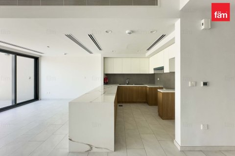 3 bedrooms Townhouse in Dubai, UAE No. 213183 13