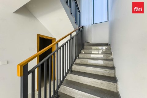 3 bedrooms Townhouse in Dubai, UAE No. 213183 6