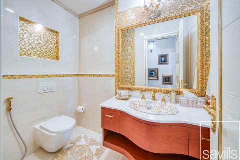 5 bedrooms Villa in Jumeirah 3, UAE No. 211068 15