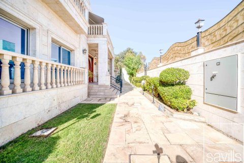 5 bedrooms Villa in Jumeirah 3, UAE No. 211068 8