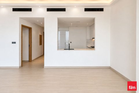 2 bedrooms Apartment in Dubai, UAE No. 215755 8