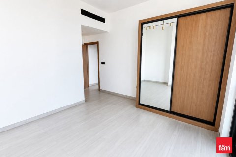 2 bedrooms Apartment in Dubai, UAE No. 215755 19