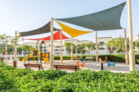 3 bedrooms Villa in Jumeirah Park, UAE No. 221633 13
