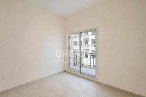 3 bedrooms Townhouse in District 10, UAE No. 218700 11