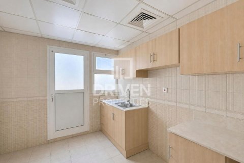 3 bedrooms Townhouse in District 10, UAE No. 218700 19
