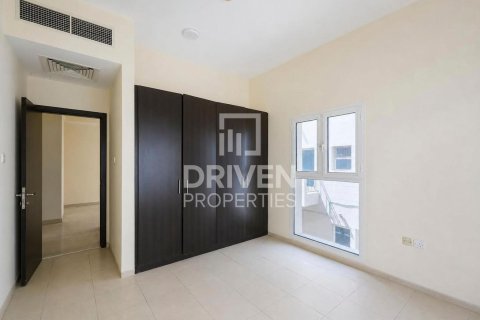 3 bedrooms Townhouse in District 10, UAE No. 218700 9