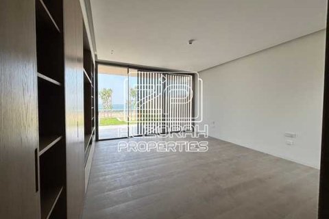 5 غرفة نوم  فيلا في Al Zorah, الإمارات العربية المتحدة رقم 168772 8