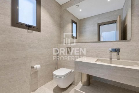 Villa de 5 dormitorios en District One, UAE No. 222946 21