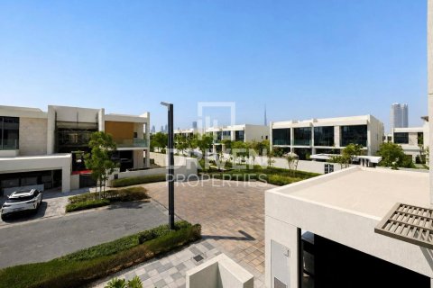 Villa de 5 dormitorios en District One, UAE No. 222946 27