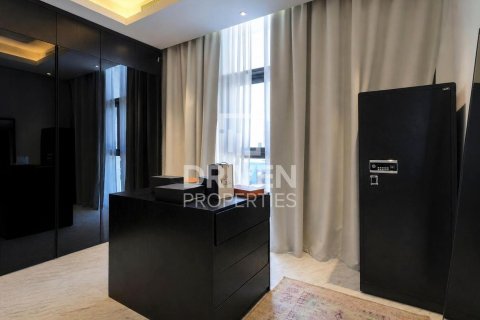 Villa de 5 dormitorios en District One, UAE No. 222946 9
