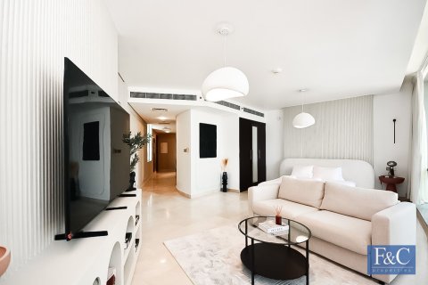 83m² Apartment in DIFC, UAE No. 153383 12