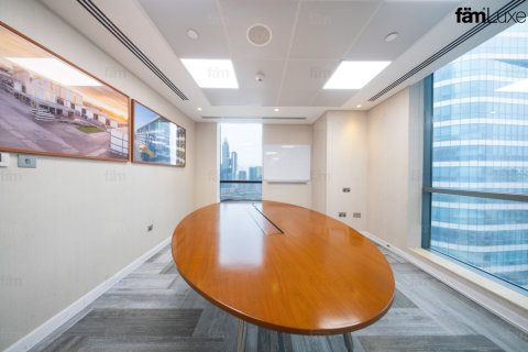 Офис 340.9м² в Дубай, ОАЭ №147528 10