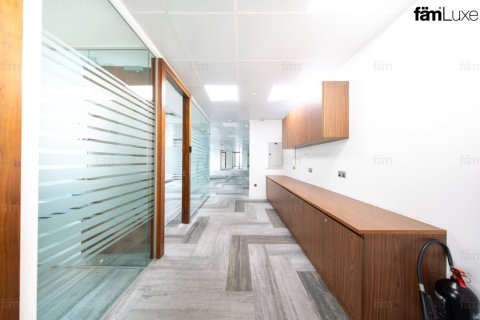 Офис 340.9м² в Дубай, ОАЭ №147528 11