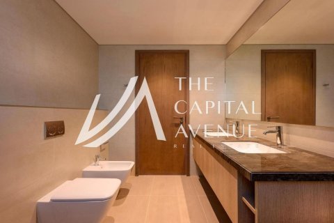 Villa de 5 dormitorios en Khalifa City, UAE No. 223597 10