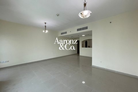 Квартира с 2 спальнями в Джумейра Лейк Тауэрс, ОАЭ №222290 6