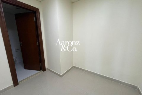 Квартира с 2 спальнями в Джумейра Лейк Тауэрс, ОАЭ №222290 15