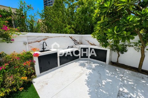 2 bedrooms Villa in Jumeirah Village Triangle, UAE No. 207780 8