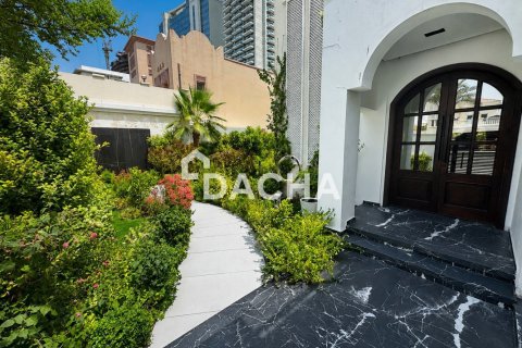 2 bedrooms Villa in Jumeirah Village Triangle, UAE No. 207780 4