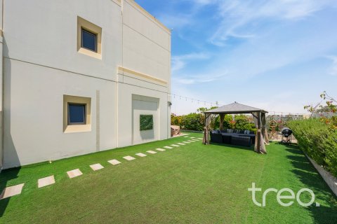 4 bedrooms Townhouse in Naseem Townhouses, UAE No. 220645 19