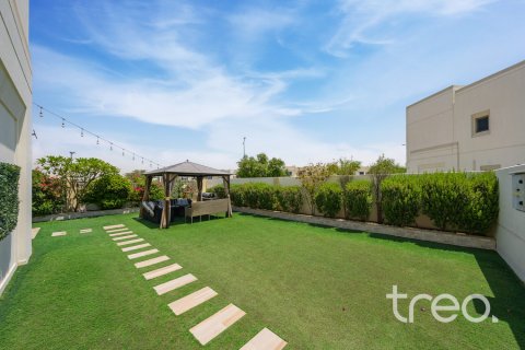 4 bedrooms Townhouse in Naseem Townhouses, UAE No. 220645 21