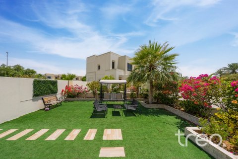 4 bedrooms Townhouse in Naseem Townhouses, UAE No. 220645 20