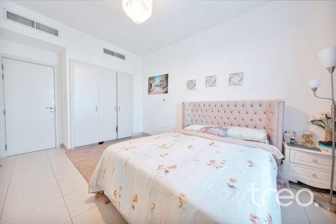 4 bedrooms Townhouse in Naseem Townhouses, UAE No. 220645 16
