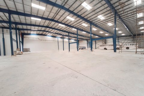 3911.2m² Warehouse in Al Quoz, UAE No. 48805 4