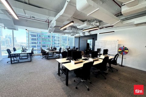 228.4m² Office in Dubai, UAE No. 164440 4