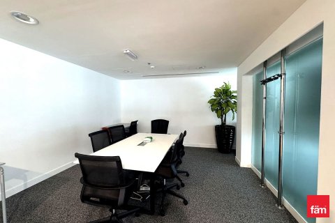 228.4m² Office in Dubai, UAE No. 164440 5