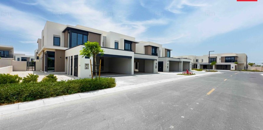 Townhouse de 4 dormitorios en Jebel Ali, UAE No. 223755
