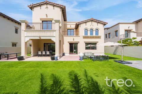 4 bedrooms Villa in Rasha, UAE No. 220557