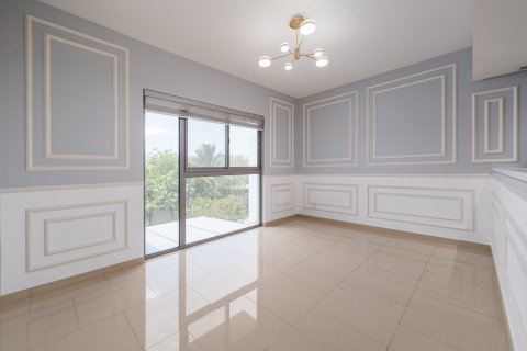Villa de 4 chambres à Muwaileh Commercial, UAE No. 207545 15