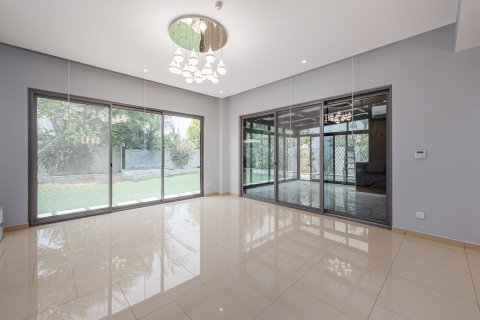 Villa de 4 chambres à Muwaileh Commercial, UAE No. 207545 22