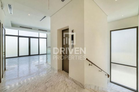 4 bedrooms Villa in District One, UAE No. 226239 5