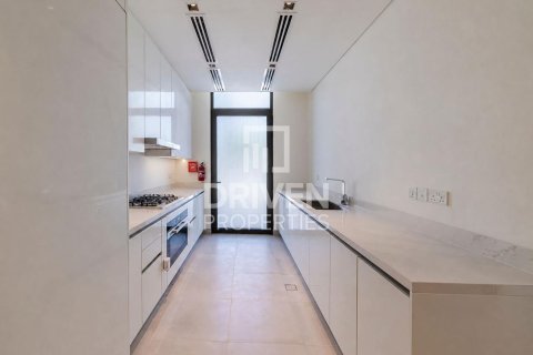 4 bedrooms Villa in District One, UAE No. 226239 11