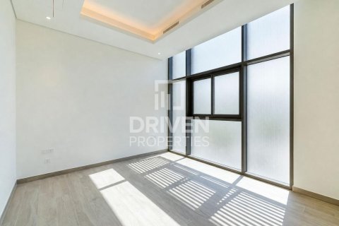 4 bedrooms Villa in District One, UAE No. 226239 16