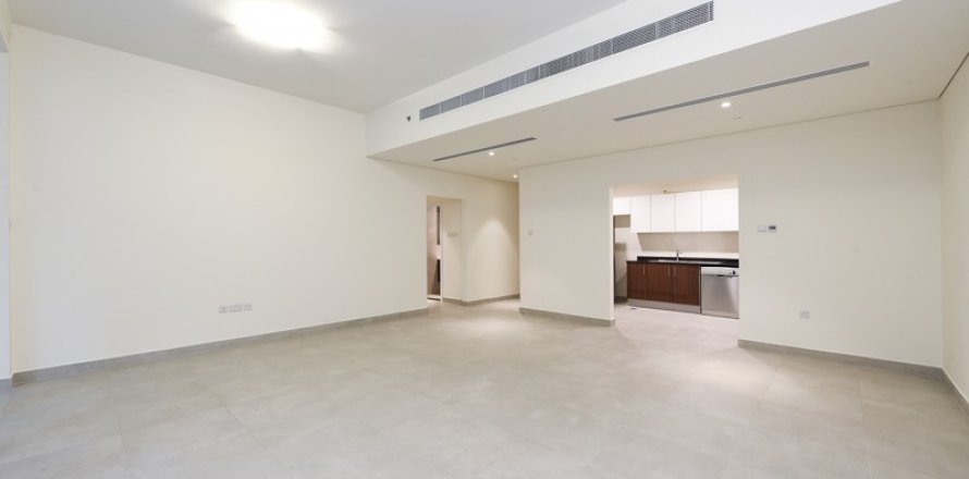 2 bedrooms Apartment in Marina Arcade Tower, UAE No. 212986