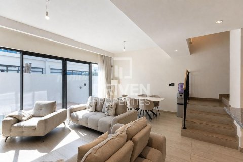 Townhouse de 5 dormitorios en Damac Lagoons, UAE No. 223085 5