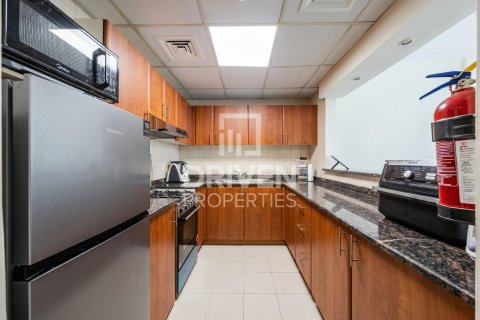 1 bedroom Apartment in Dubai Sports City, UAE No. 211989 6