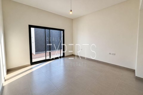 Villa de 5 dormitorios en Al Shamkha, UAE No. 224185 12
