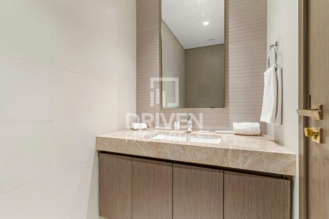 2 bedrooms Apartment in EMAAR Beachfront, UAE No. 212831 16