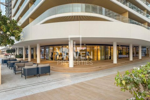 2 bedrooms Apartment in EMAAR Beachfront, UAE No. 212831 30
