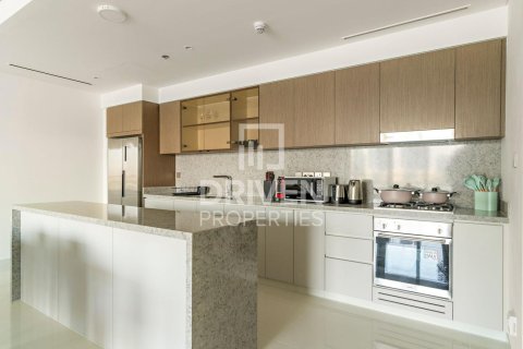 2 bedrooms Apartment in EMAAR Beachfront, UAE No. 212831 14