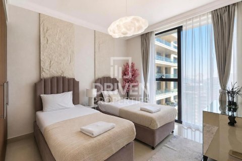 Квартира с 2 спальнями в Boulevard Point, ОАЭ №218637 10
