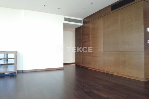 2 bedrooms Apartment in Dubai, UAE No. 99327 15