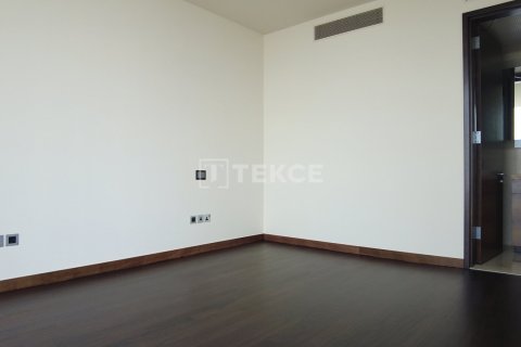 2 bedrooms Apartment in Dubai, UAE No. 99327 12