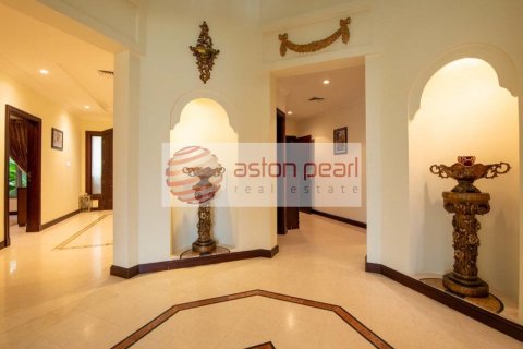 5 غرفة نوم  فيلا في Garden Homes Frond K, الإمارات العربية المتحدة رقم 8658 25